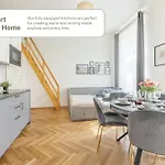 2br With Park & Museum View - 1 - Elevator - Self Check-in Apartment Prague