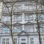 2br With Park & Museum View - 1 - Elevator - Self Check-in Apartamento *