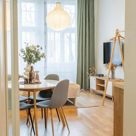 2br With Park & Museum View - 1 - Elevator - Self Check-in Appartement *