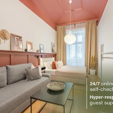 Homely I 50m2 I Elevatori Park & Museum View דירה פראג