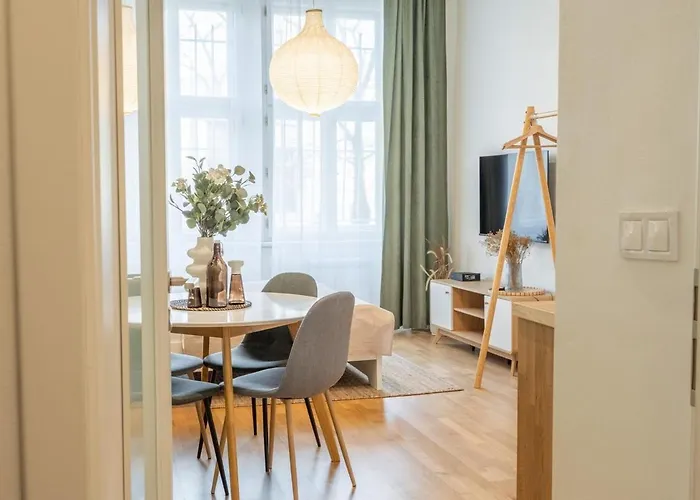 2br With Park & Museum View - 1 - Elevator - Self Check-in Апартаменты *